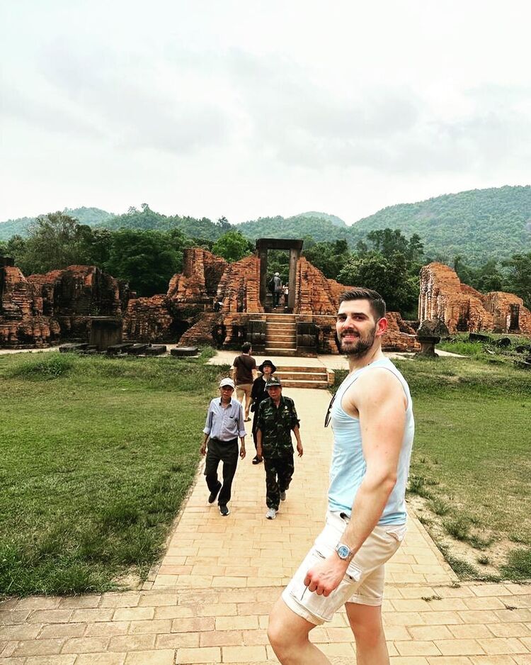  43358922  , 31 ,    --