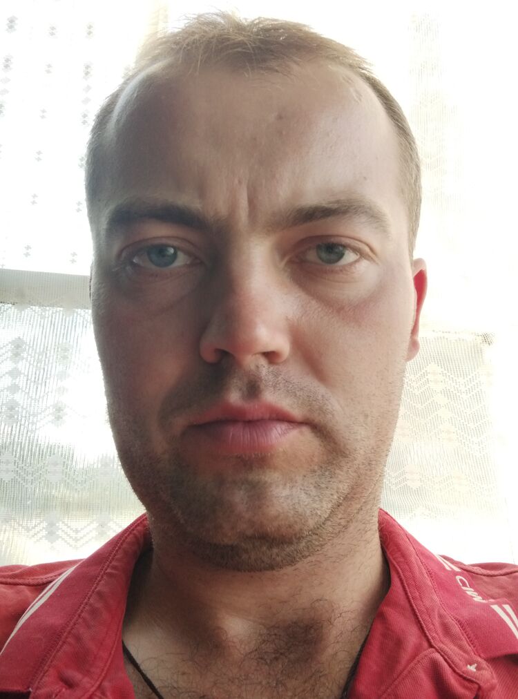  46032222  , 33 ,    