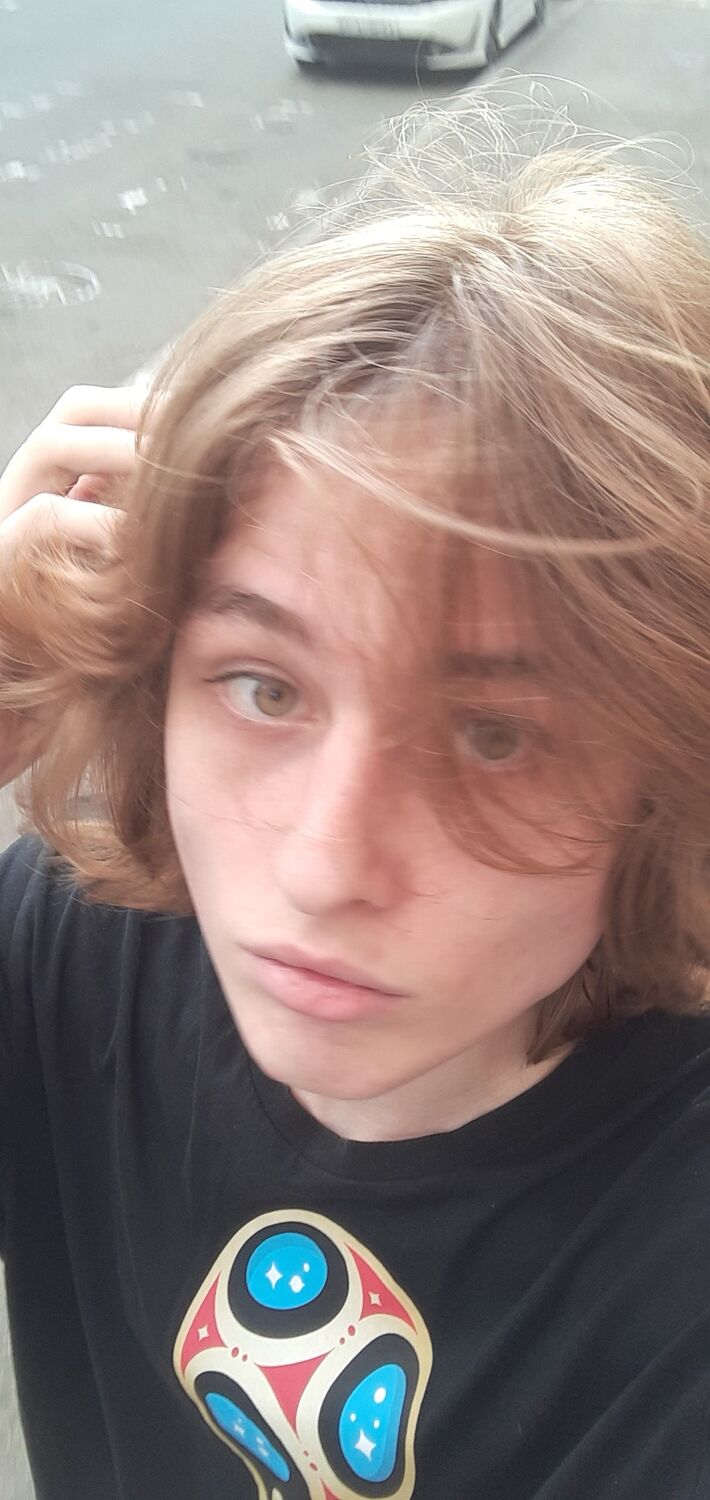  47666852  , 21 ,    