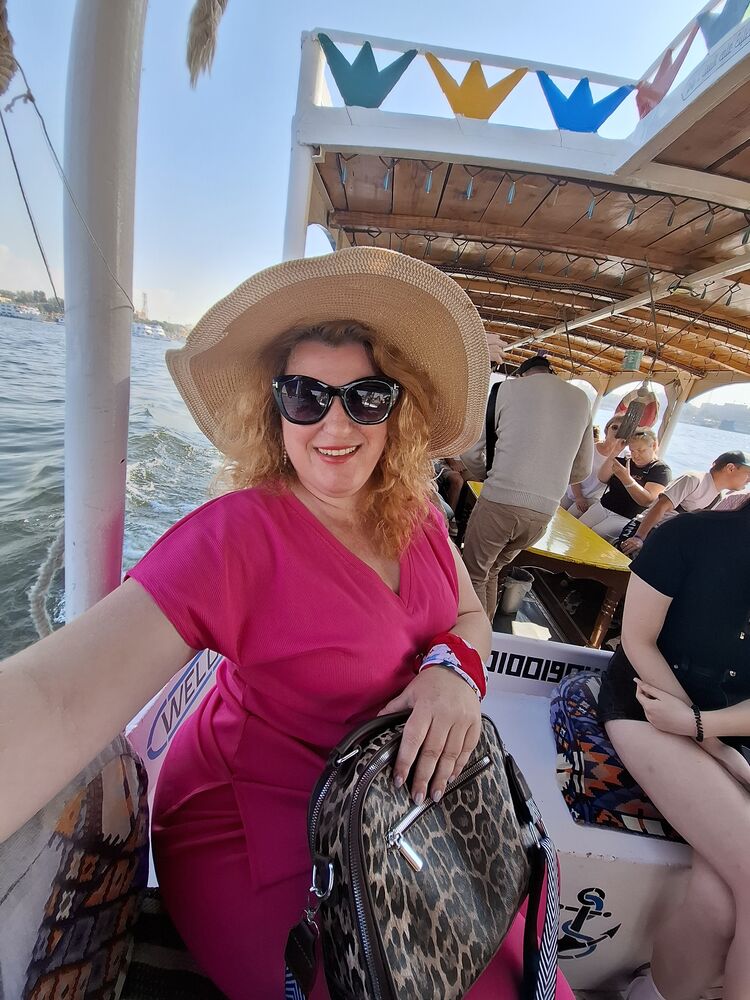 ���������� ������������, ���� ������� Lissa, 42 ����, ������������ ��� c�������� ���������