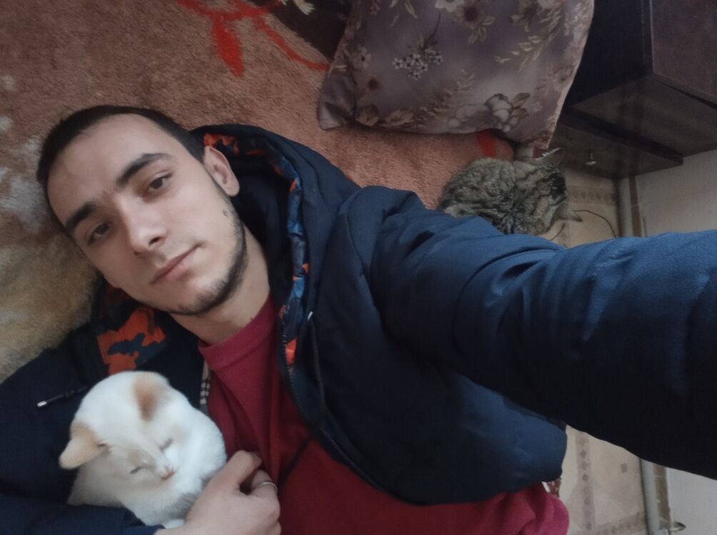  18489242  , 27 ,    