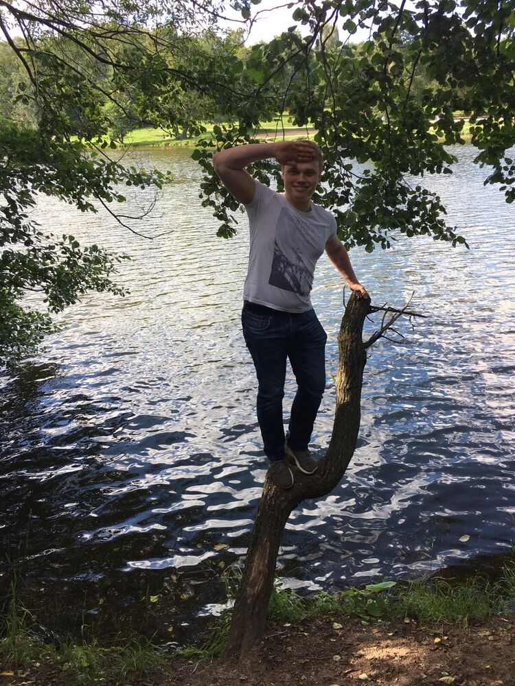  ,   , 28 ,   c 