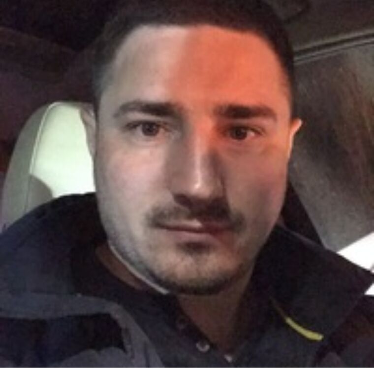  ,   Alik, 36 ,   ,   