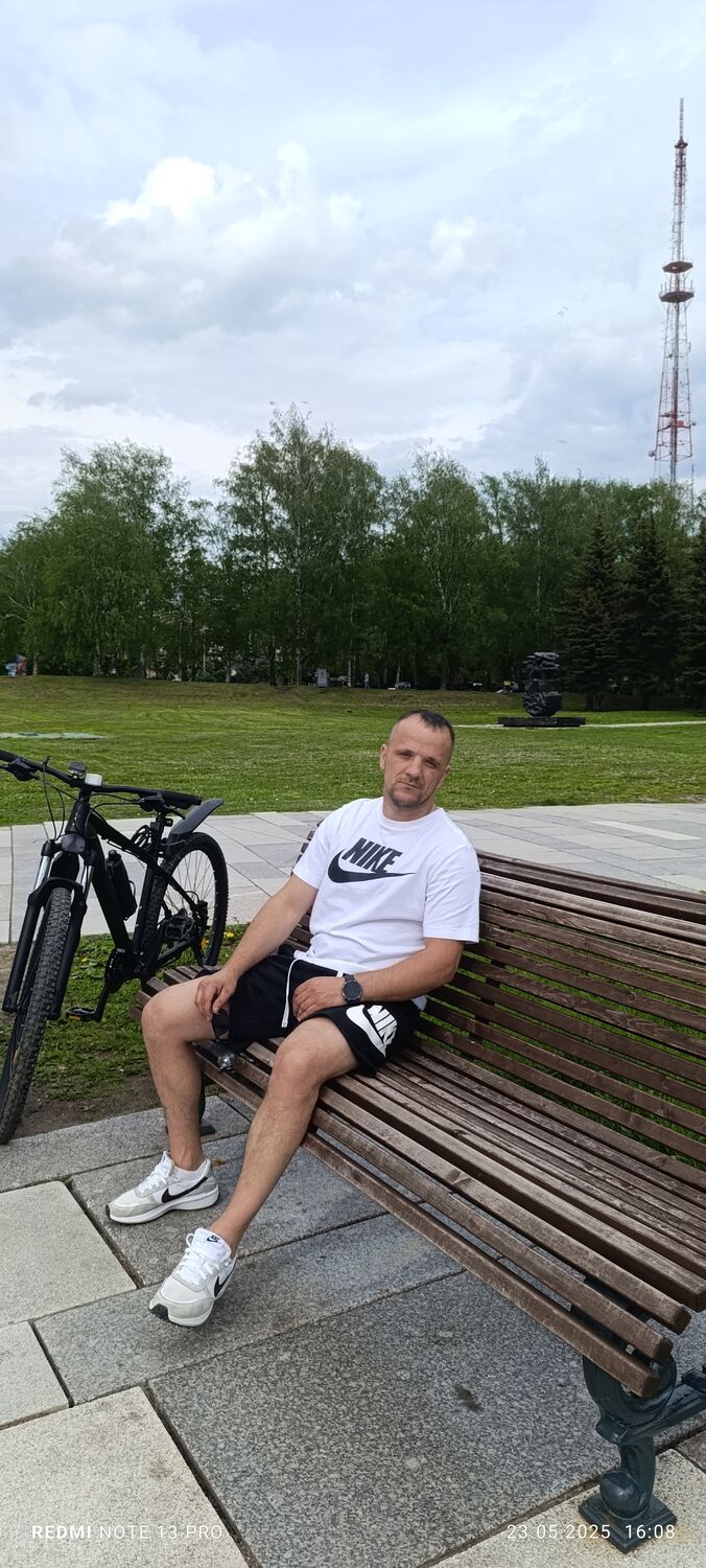  ,   Yury, 39 ,   ,   