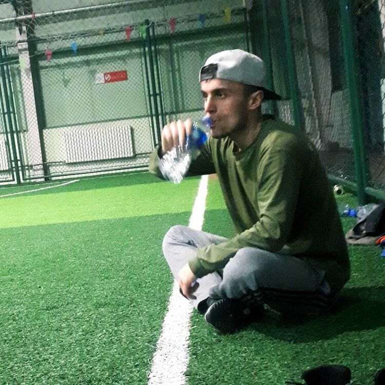  30441982  Sharif, 29 ,     