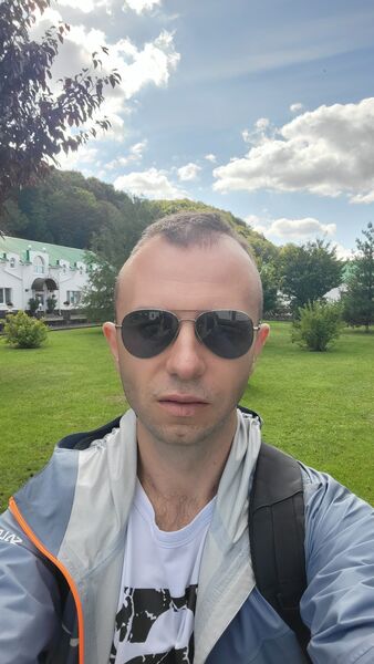  ,   Nik, 33 ,   ,   