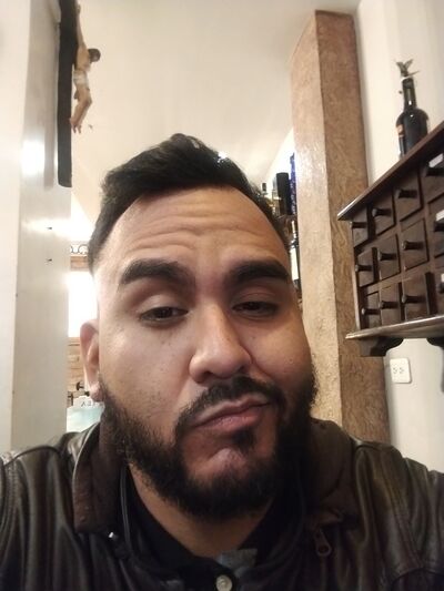  ,   Jhoan, 30 ,   ,   , c , 