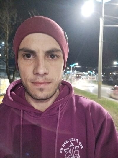  ,   Dumitru, 31 ,   ,   