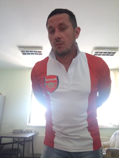  ,   Eduard , 43 ,   ,   , c 