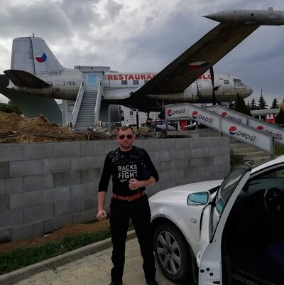  Praha,   Vasyl, 40 ,   ,   