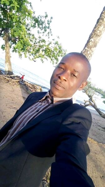  ,   Peter, 35 ,   ,   