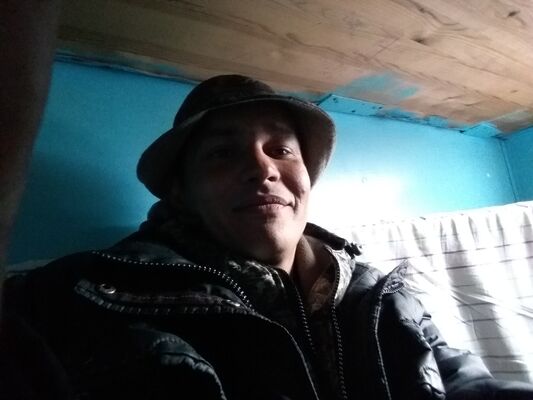  ,   Nikola, 39 ,   ,   , c 