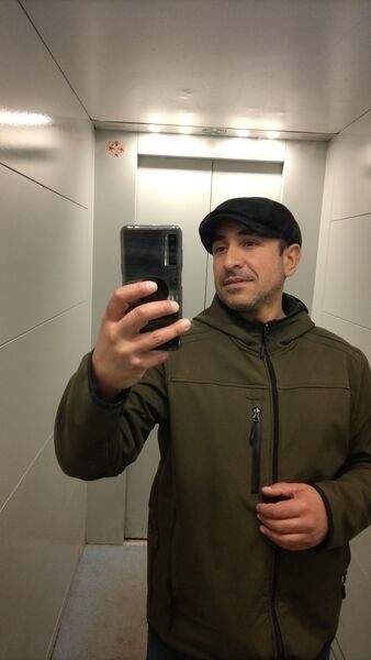  ,   David, 46 ,   ,   