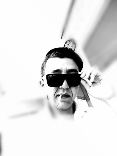  ,   Azamat, 32 ,   ,   , c 