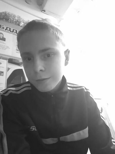   ,   Kirill, 25 ,     