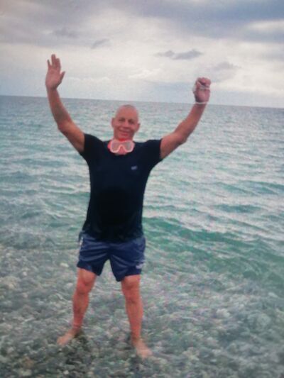  -,   Montecchi, 49 ,     , c , 