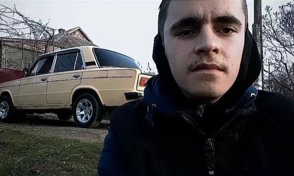   ,   Andre, 19 ,   ,   