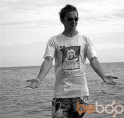  ,   Louis, 37 ,   , 