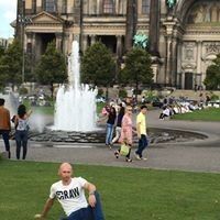  ,   Viktor, 47 ,   