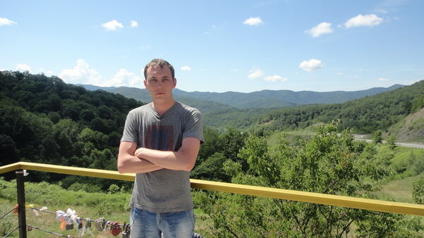  -,   Yurets, 39 ,  