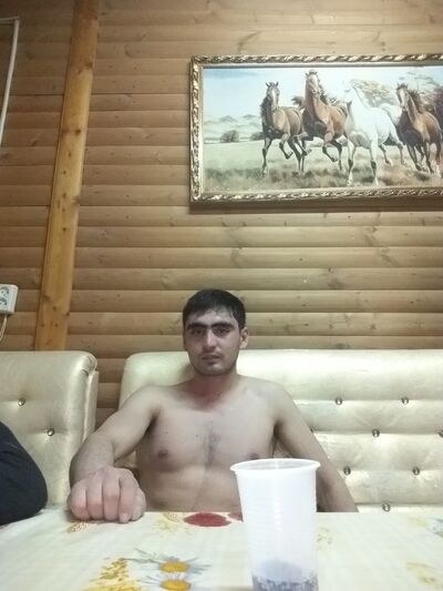  ,   Sanjar, 29 ,  