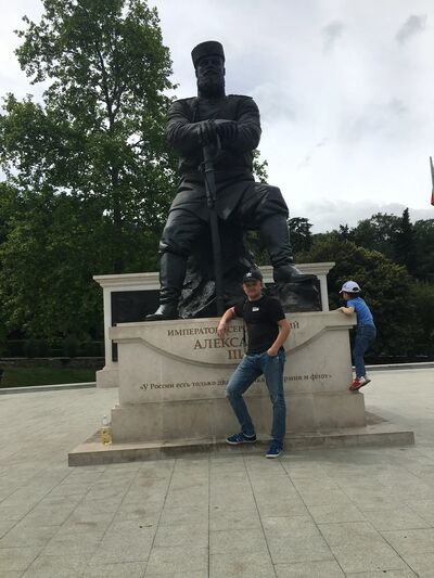  ,   Unique Mars, 40 ,   ,   