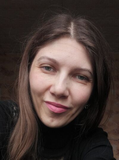  ,   Lena, 41 ,   ,   
