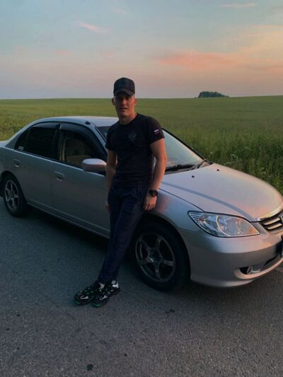  ,   Igor, 26 ,   ,   