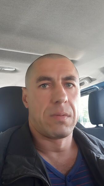  ,   Edyard, 46 ,  