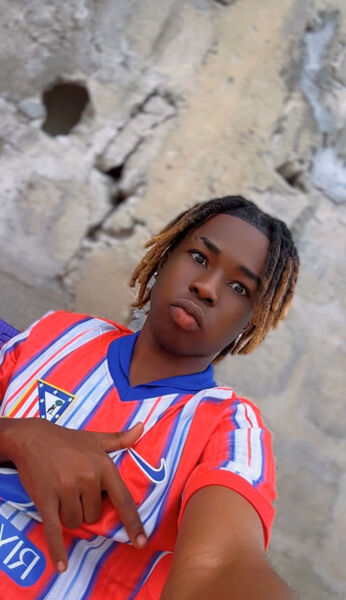  ,   Emmanuel, 25 ,     , c 