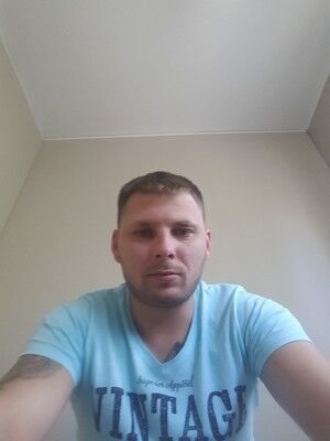  ,   Evgeni, 36 ,   