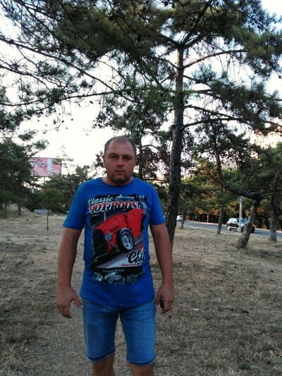 Знакомства Севастополь, фото мужчины Сергей, 41 год, познакомится для флирта, любви и романтики, cерьезных отношений