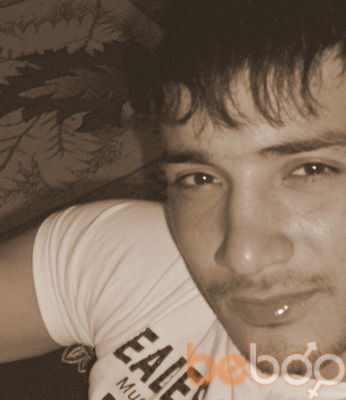  ,   Zak, 36 ,   