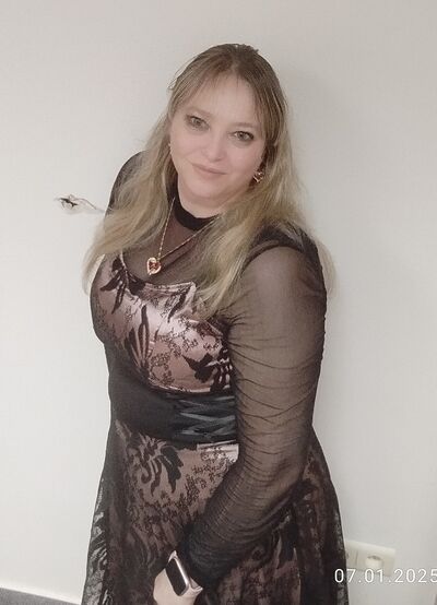  ,   , 44 ,   c 