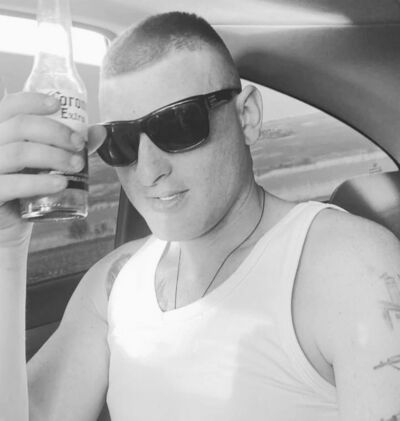  ,   Mikola, 26 ,   ,   