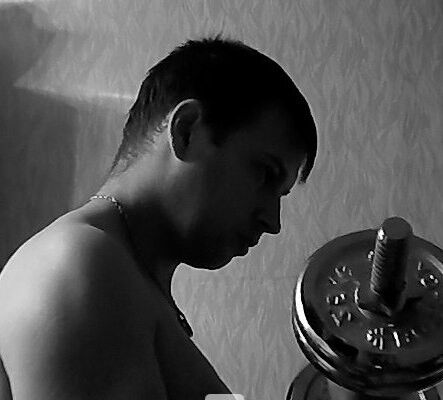  ,   Evgeniy, 44 ,   