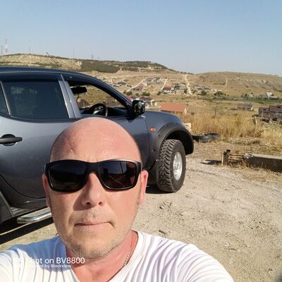  ,   Alexander, 50 ,   c 