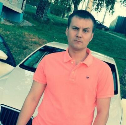  ,   Adel, 40 ,   