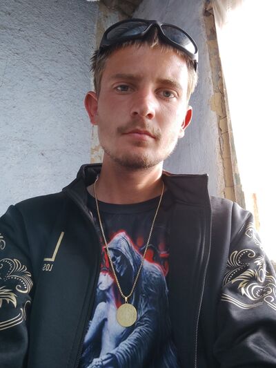  ,   Igor, 22 ,   ,   