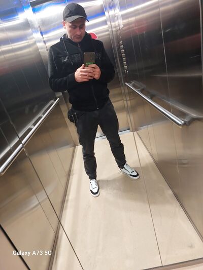  ,   Artur, 35 ,   ,   , 