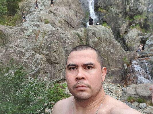  Pusan,   Rustam, 36 ,   ,   , c 