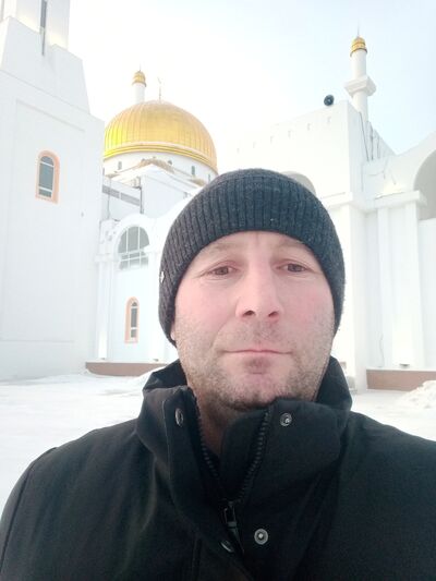  ,   Abbas, 46 ,   ,   