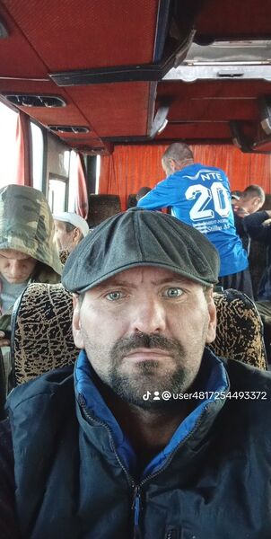  ,   Victor, 36 ,   ,   