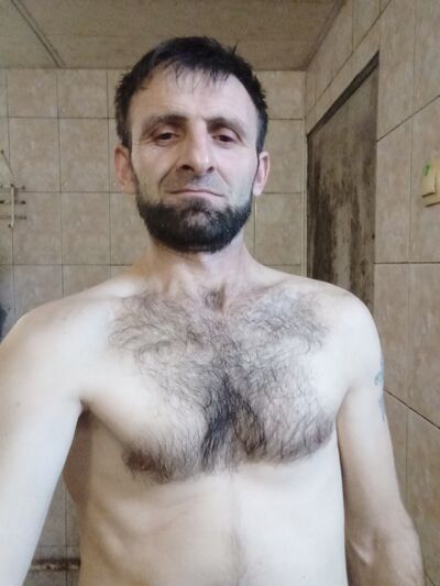  ,   Hamza, 44 ,   ,   , c , 