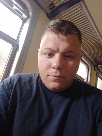  ,   Ruslans, 27 ,     , c 