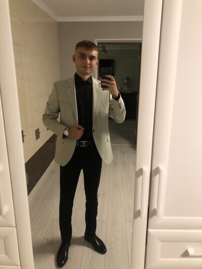  ,   Gheorghe, 23 ,   ,   