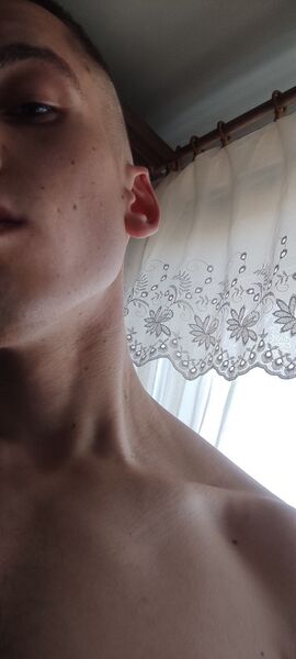  ,   Anton, 25 ,   ,   