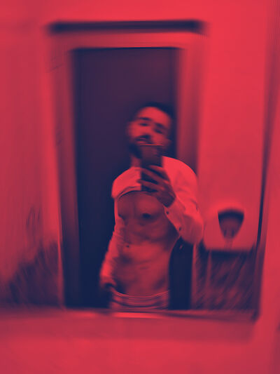  ,   Niki, 28 ,   ,   