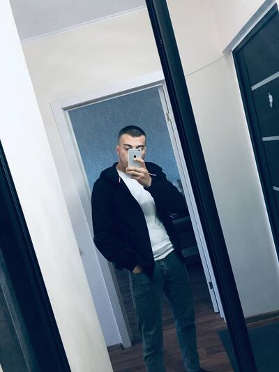  ,   Maxim, 23 ,   ,   