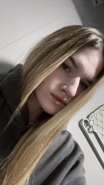  ,   Palina, 21 ,   ,   